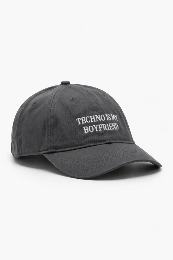 IDEA Techno Is My Boyfriend Hat | Organic Cotton Cap | formprojekt