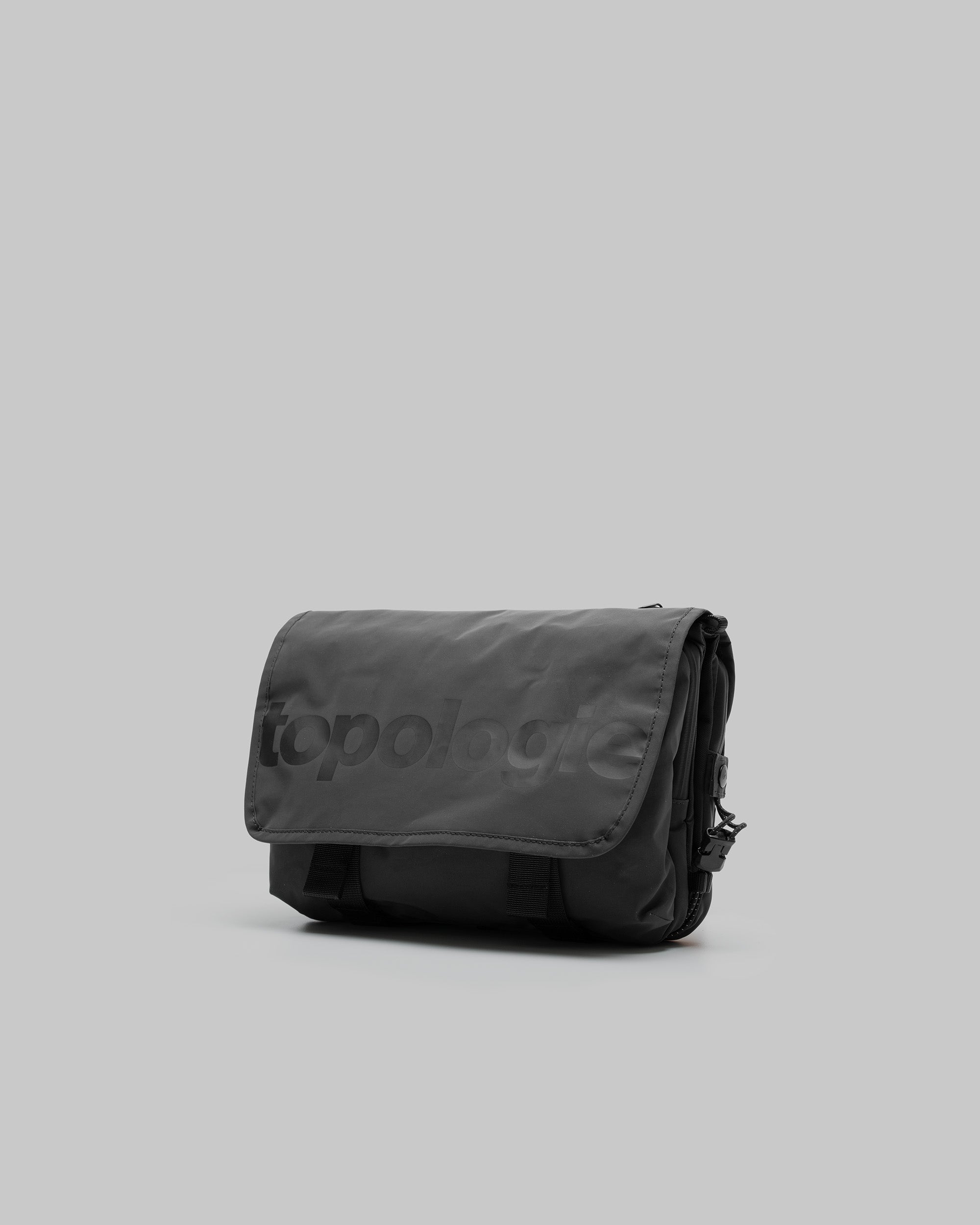 Topologie Messenger Sacoche Large – Funktionale Umhängetasche mit